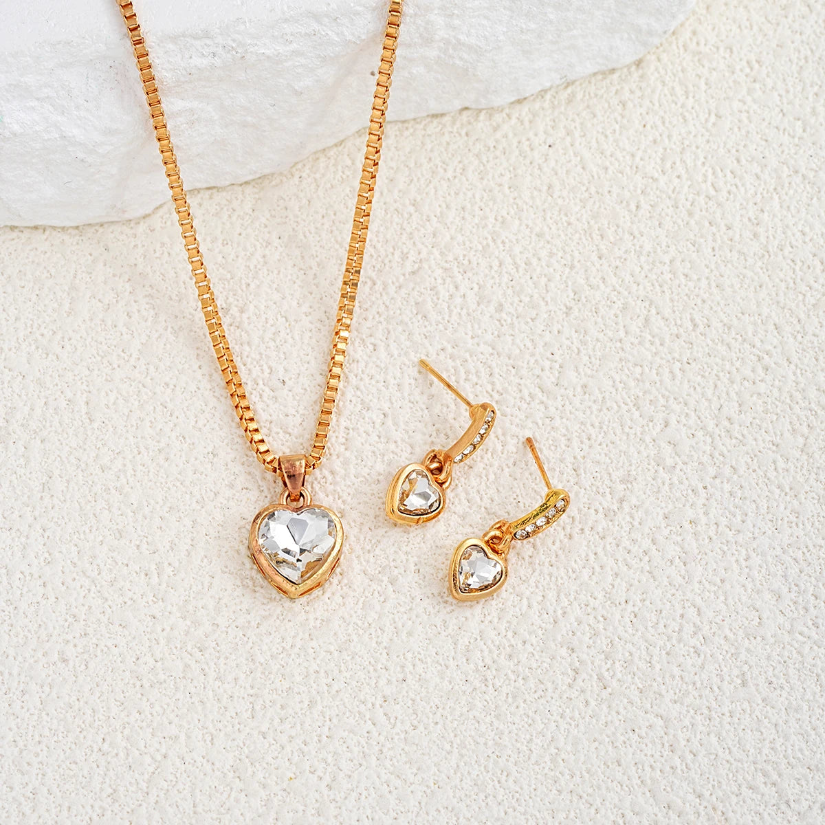 Lumière Heart Necklace